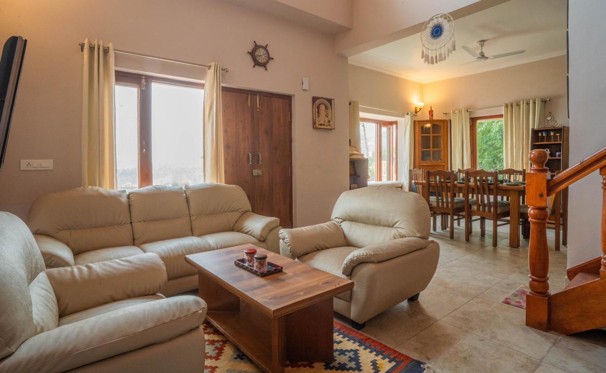 Hostie Sahasrara-3Bhk Chalets, Majkhali, ราณีเขต ภายนอก รูปภาพ